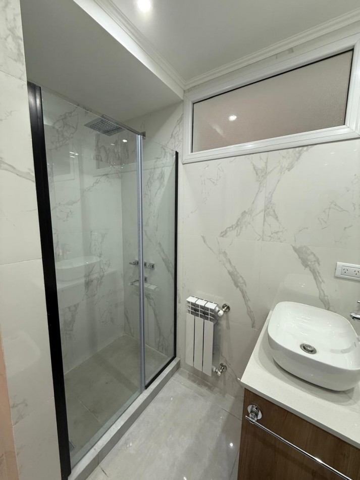 Departamento de 3 Ambientes a la calle C/ balcon 