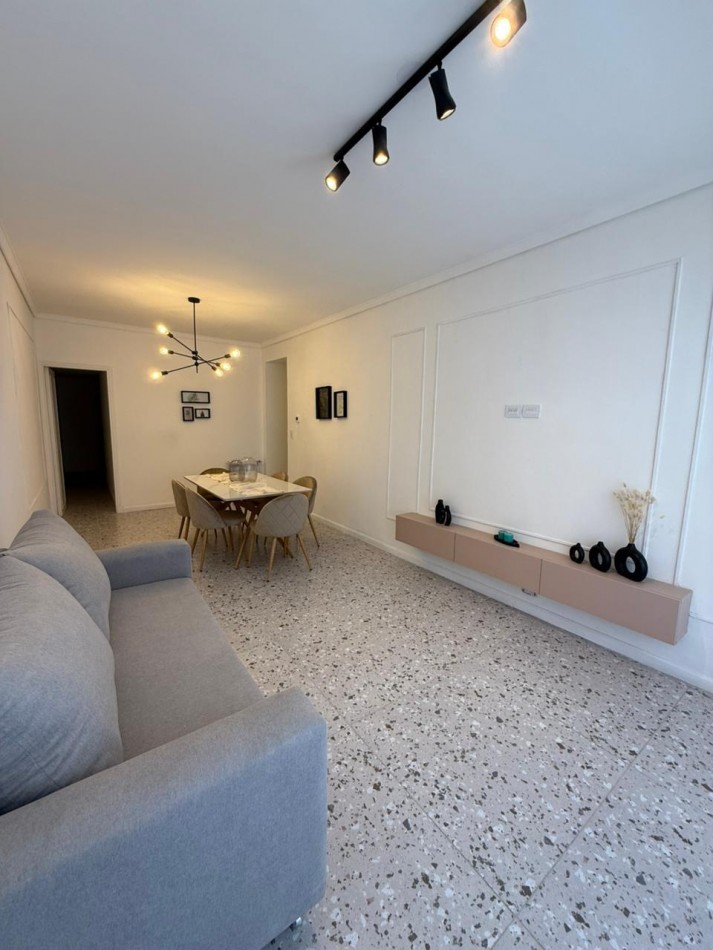 Hermoso departamento 3 ambientes con balcon terraza - Opcional Cochera