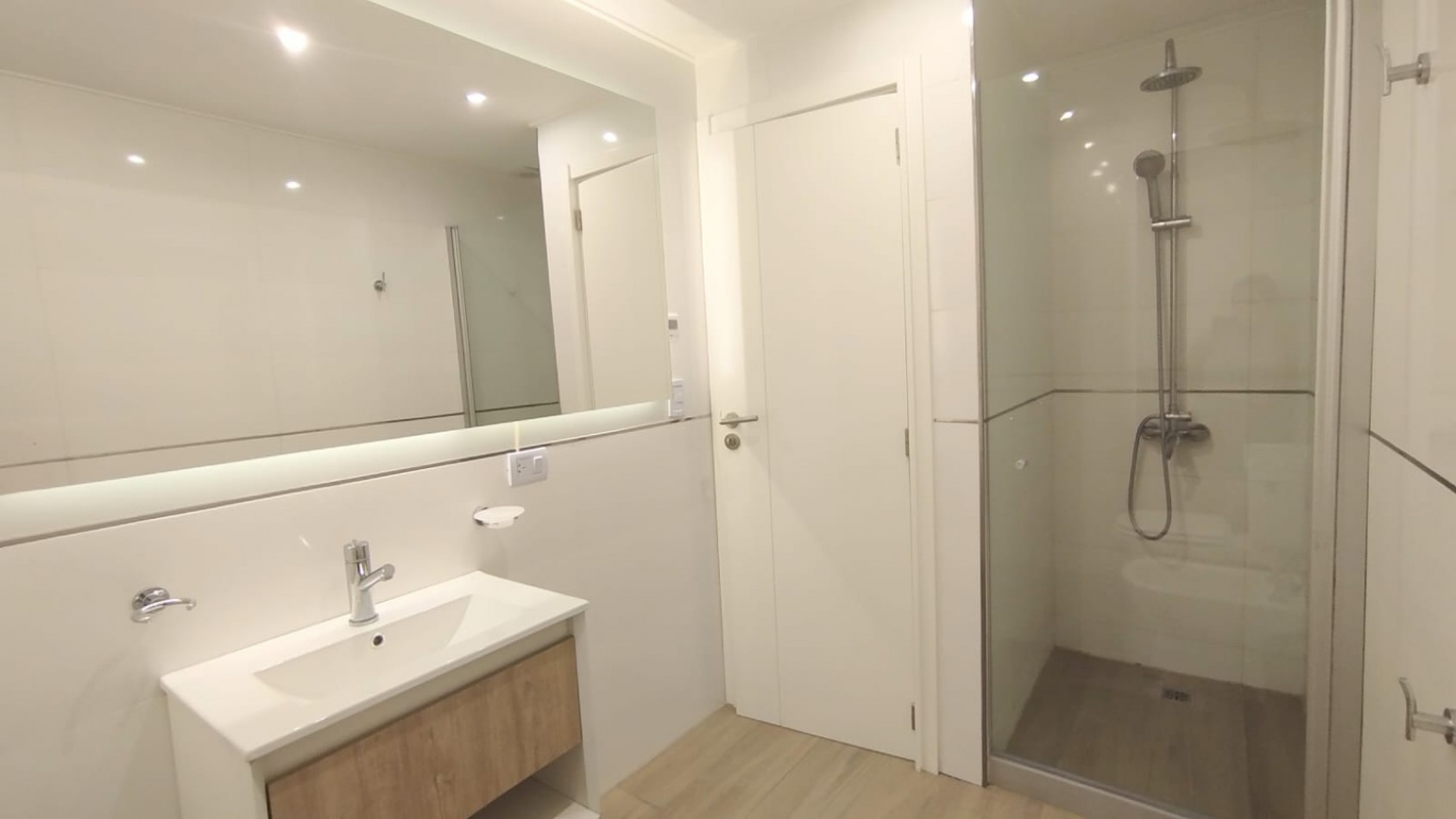 Departamento 2 Ambientes a Estrenar en Edificio Noveccento