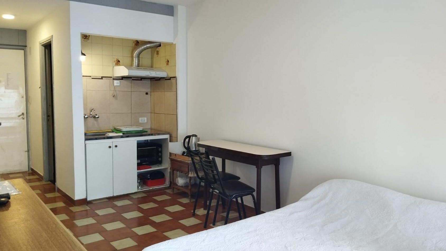 BAJO DE PRECIO!!! Alquiler 24 M - EXCELENTE MONOAMBIENTE CON VISTA ABIERTA