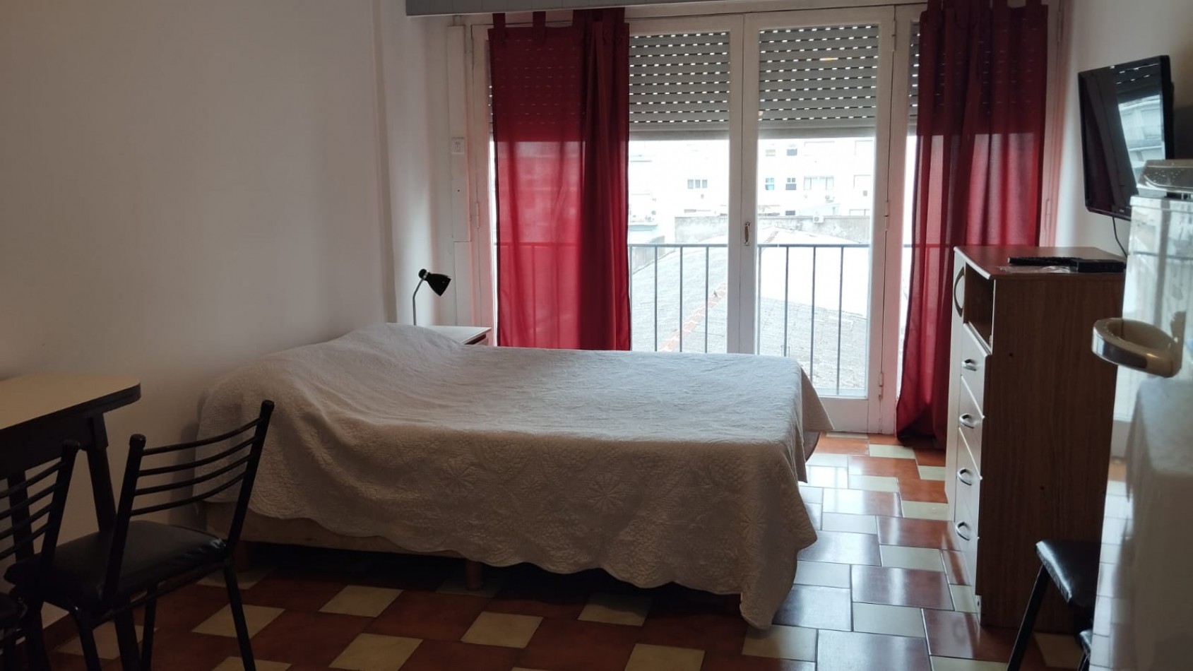 BAJO DE PRECIO!!! Alquiler 24 M - EXCELENTE MONOAMBIENTE CON VISTA ABIERTA