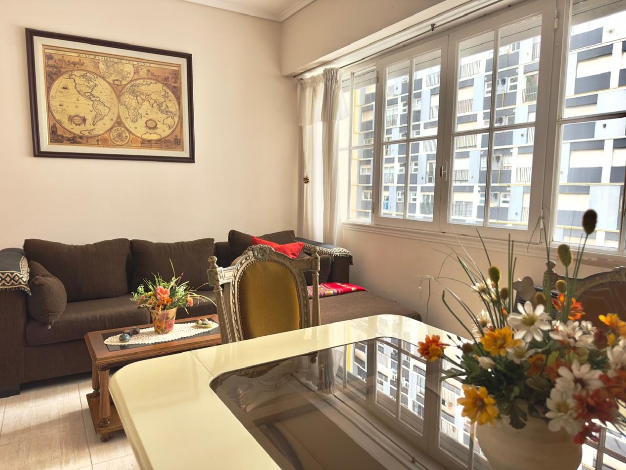 Excelente Departamento 3 ambientes c/dependencia - Av. Colon y Buenos Aires