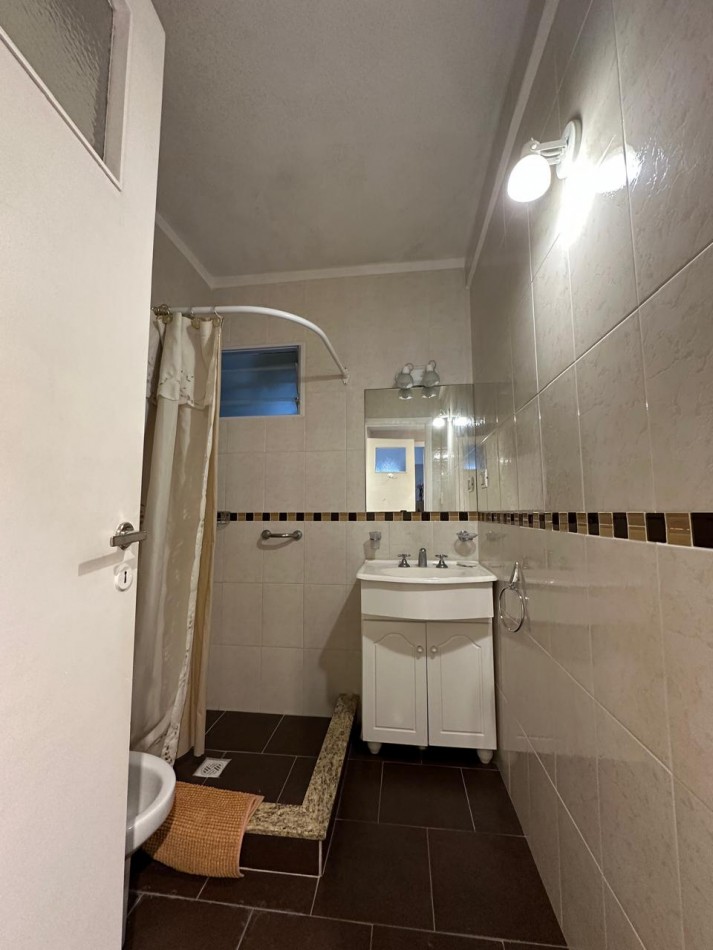 Excelente Departamento 3 ambientes c/dependencia - Av. Colon y Buenos Aires