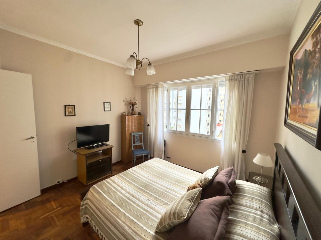 Excelente Departamento 3 ambientes c/dependencia - Av. Colon y Buenos Aires