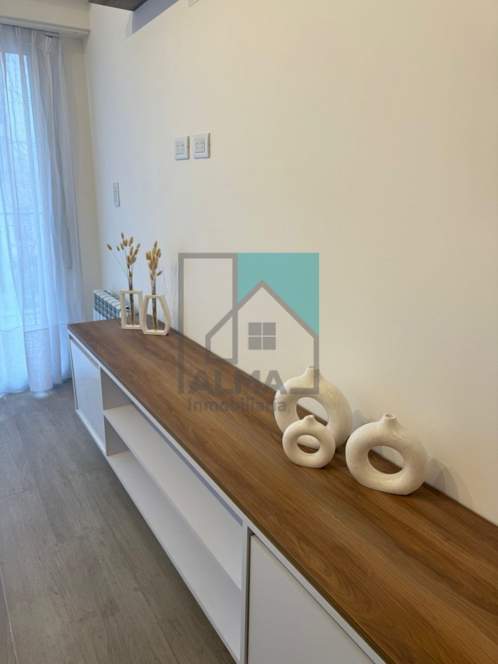 Departamento 3 amb semipiso a la calle c/balcon