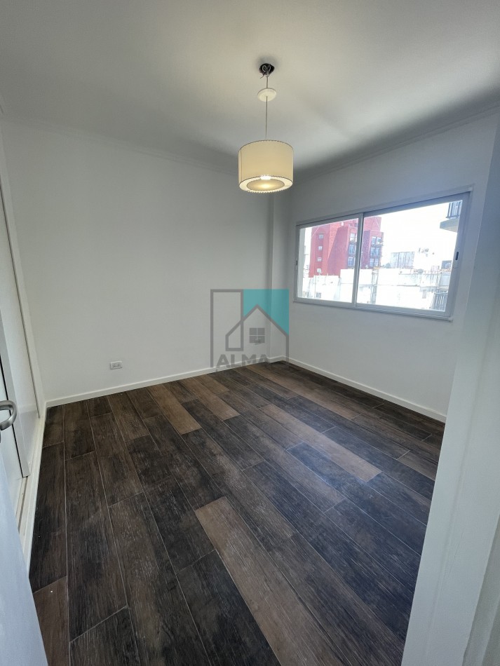 Departamento 2 ambientes a estrenar con balcon frances- Arenales y Brown