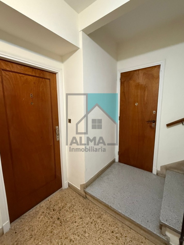 Departamento 3 amb semipiso a la calle c/balcon