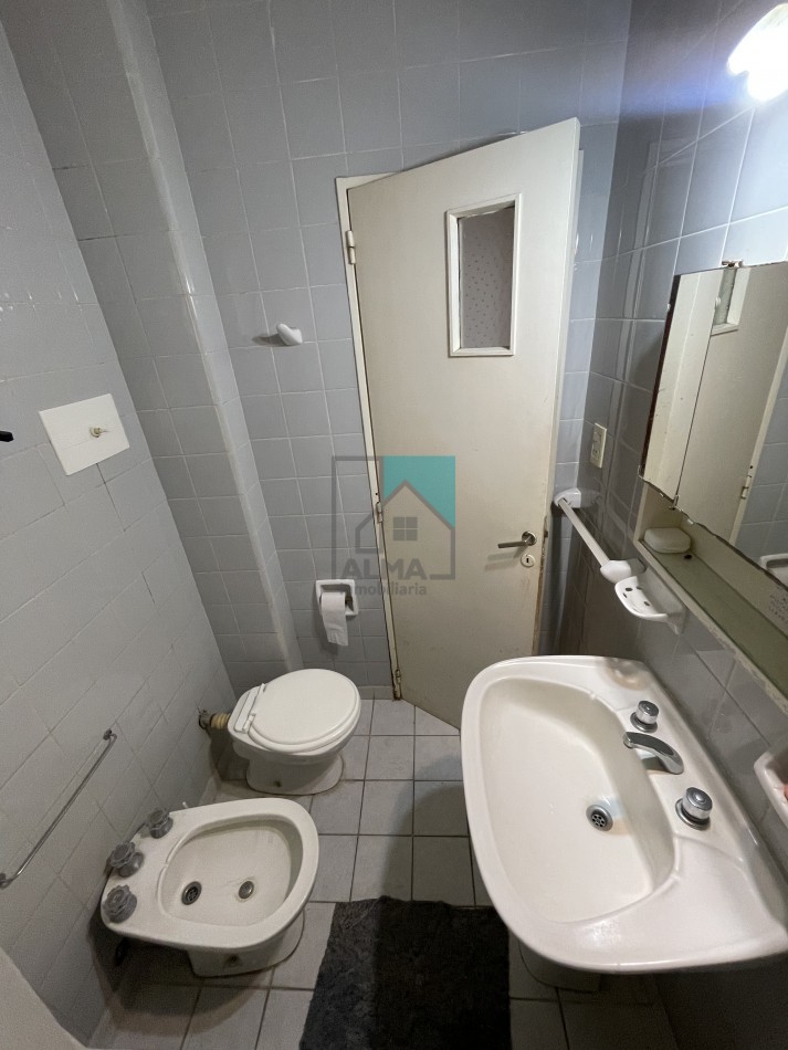 Departamento de 2 amb con balcon - Alquiler desde el 15 de abril al 15 de diciembre 2026.