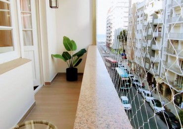 Departamento 1 ambiente a la calle con balcon - A una cuadra del mar