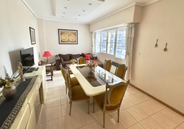 Excelente Departamento 3 ambientes c/dependencia - Av. Colon y Buenos Aires