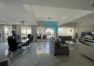 Excelente Departamento 4 ambientes con cochera y baulera - Zona La Perla - Mar del Plata