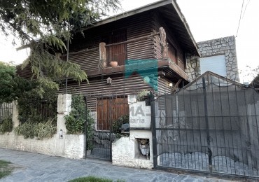 Alquiler Casa 4 ambientes c/patio y garage